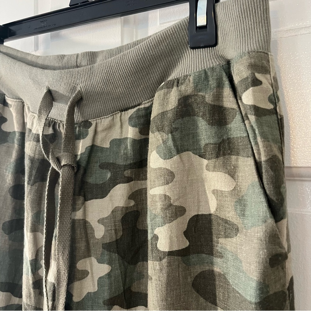 Lucky Brand Camo Joggers